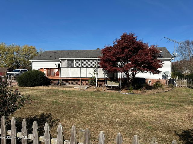 397 Spivey Road, Hobbsville, NC 27946