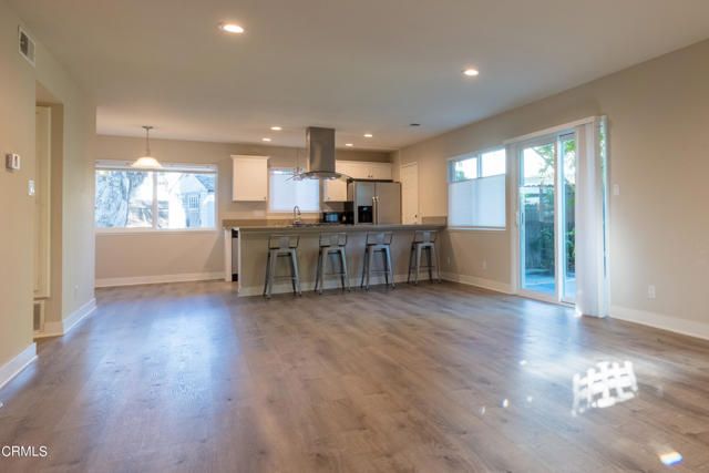 906 Seahorse Court, Ventura, CA 93001