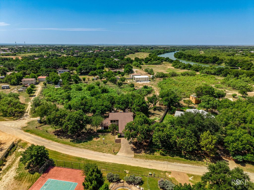 Image 53 of property listing at 1581 Becker Lane, San Angelo, TX 76904