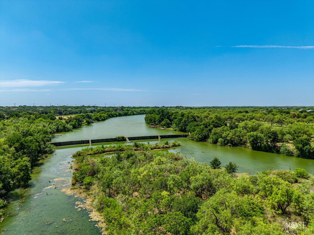 Image 70 of property listing at 1581 Becker Lane, San Angelo, TX 76904