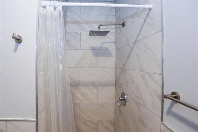 1508 Peachcrest Road, Decatur, GA 30032