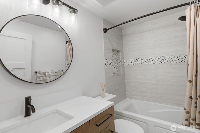 1529 172nd Place NE, Bellevue, WA 98008