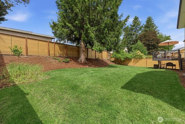 1529 172nd Place NE, Bellevue, WA 98008
