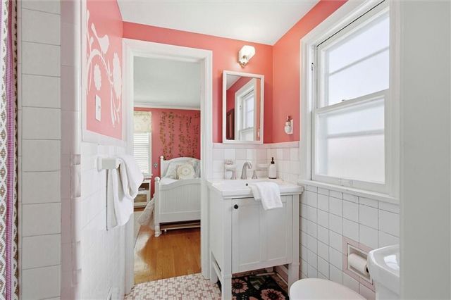 1248 71st Terrace, Kansas City, MO 64114