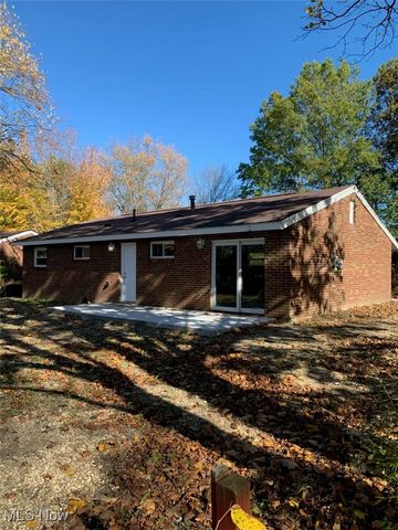 3483 Lawndale Drive, Kent, OH 44240