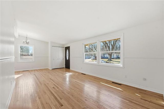 2941 N 64th Terrace, Kansas City, KS 66104