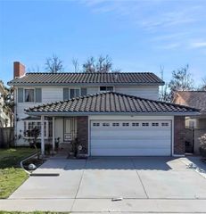 13530 Darvalle, Cerritos, CA 90703