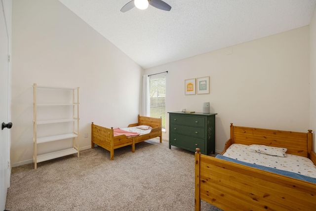 3711 Moss Tree Road, Houston, TX 77043