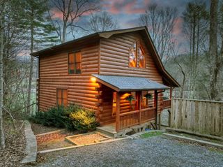 416 N Dustin Drive, Ellijay, GA 30540