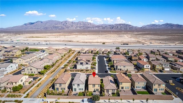 1227 Great Hollow Avenue, North Las Vegas, NV 89086