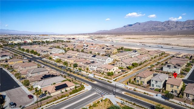 1227 Great Hollow Avenue, North Las Vegas, NV 89086