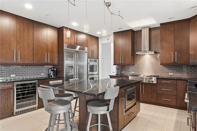 4200 MUIRFIELD CIRCLE, Collier Twp, PA 15142
