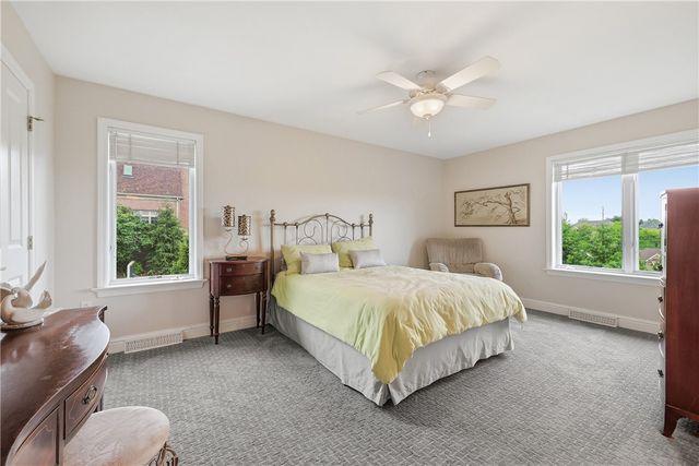 4200 MUIRFIELD CIRCLE, Collier Twp, PA 15142