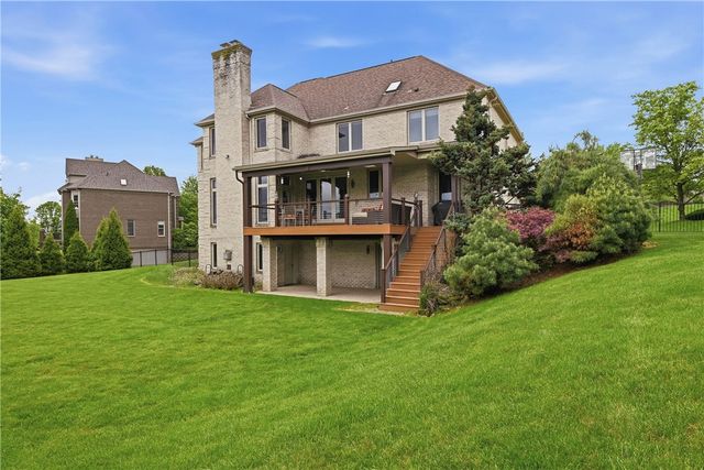 4200 MUIRFIELD CIRCLE, Collier Twp, PA 15142
