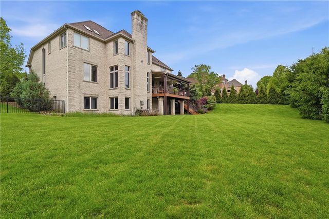 4200 MUIRFIELD CIRCLE, Collier Twp, PA 15142