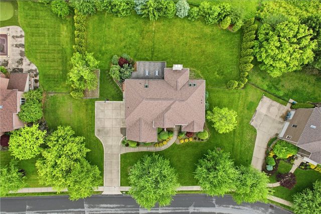 4200 MUIRFIELD CIRCLE, Collier Twp, PA 15142