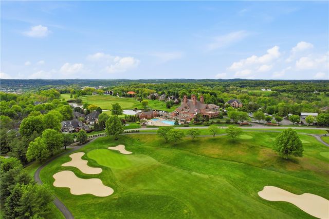 4200 MUIRFIELD CIRCLE, Collier Twp, PA 15142