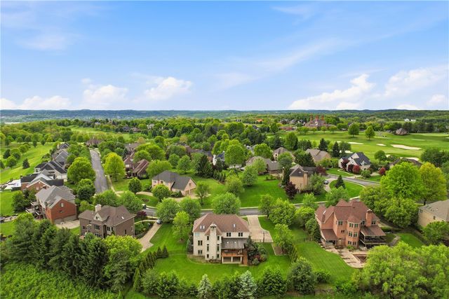 4200 MUIRFIELD CIRCLE, Collier Twp, PA 15142