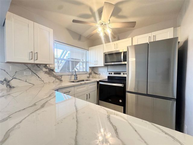 3000 NW 43rd Terrace 106, Lauderdale Lakes, FL 33313