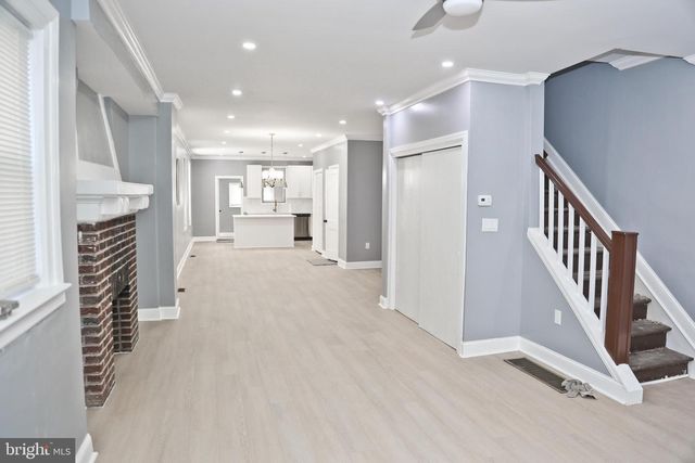 6124 WASHINGTON AVE, Philadelphia, PA 19143