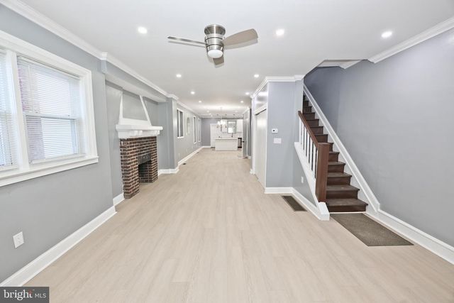 6124 WASHINGTON AVE, Philadelphia, PA 19143