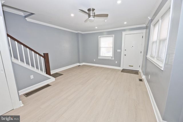 6124 WASHINGTON AVE, Philadelphia, PA 19143