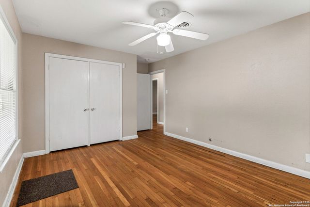 342 Leming, San Antonio, TX 78201