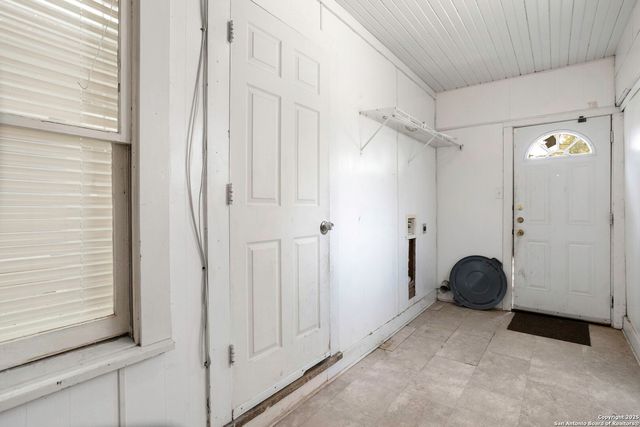 342 Leming, San Antonio, TX 78201