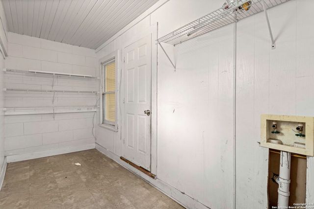 342 Leming, San Antonio, TX 78201