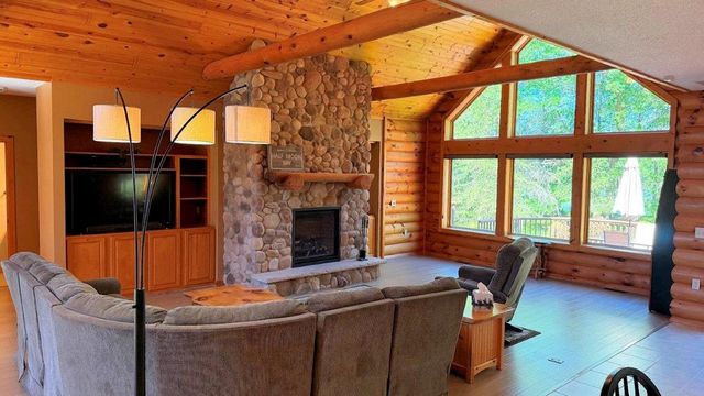 N7743 Half Moon Bay Drive, New Lisbon, WI 53950