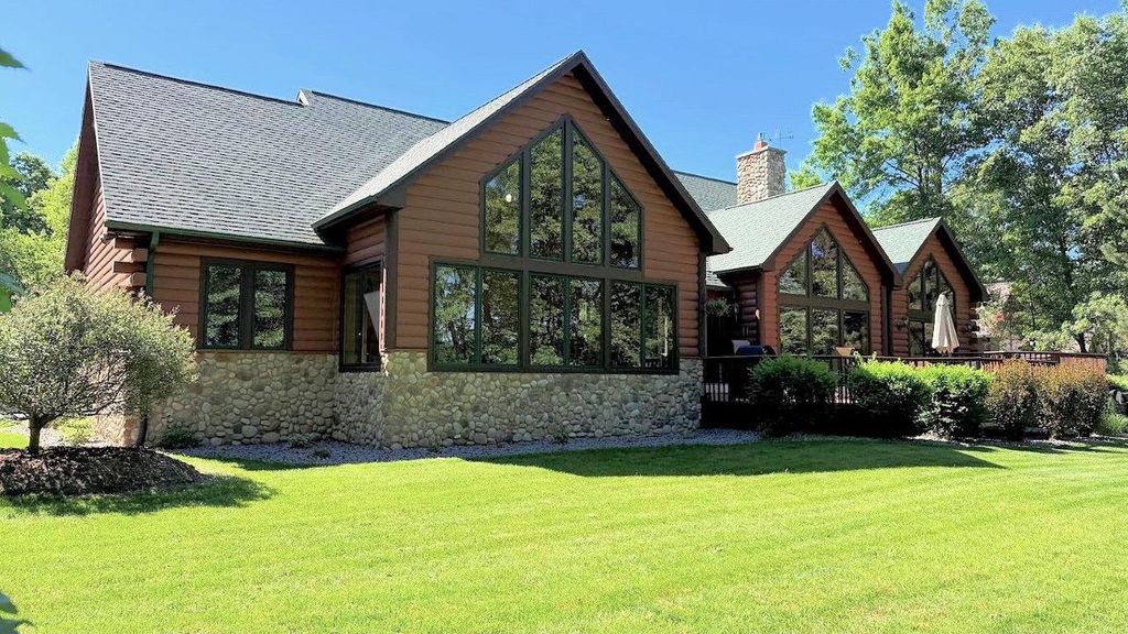 N7743 Half Moon Bay Drive, New Lisbon, WI 53950
