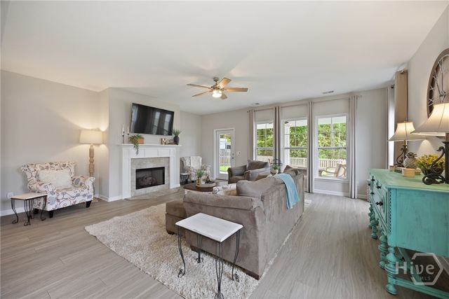 196 Willow Point Circle, Savannah, GA 31407