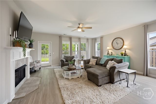 196 Willow Point Circle, Savannah, GA 31407