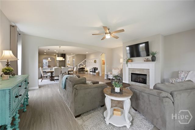 196 Willow Point Circle, Savannah, GA 31407