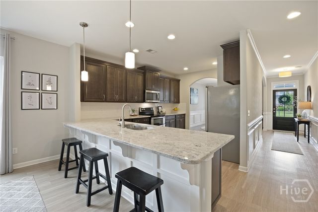 196 Willow Point Circle, Savannah, GA 31407