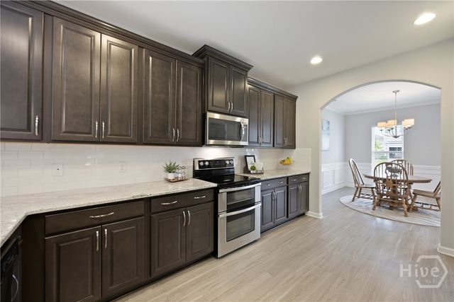 196 Willow Point Circle, Savannah, GA 31407