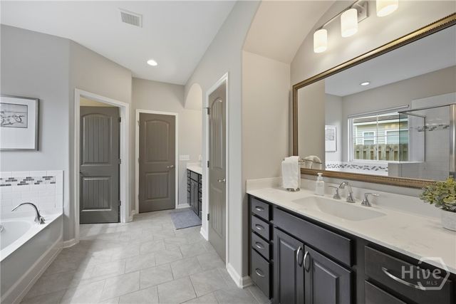 196 Willow Point Circle, Savannah, GA 31407