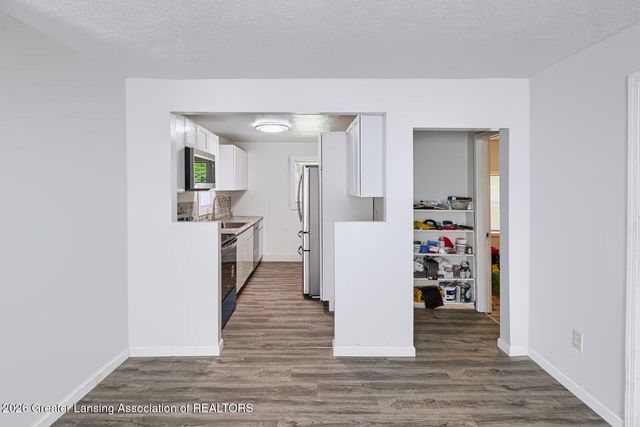714 S Hayford Avenue, Lansing, MI 48912