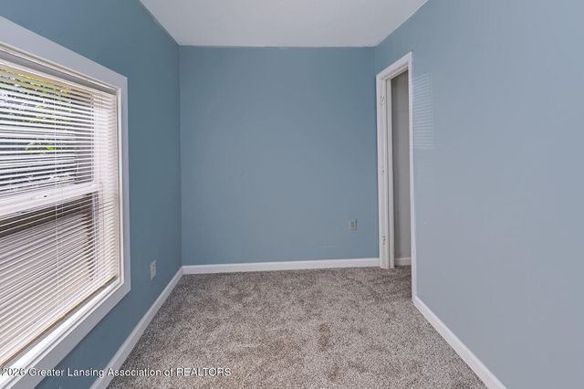714 S Hayford Avenue, Lansing, MI 48912