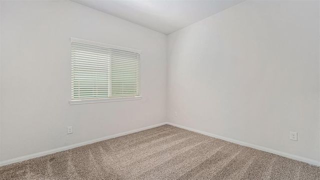 15020 Meadow Glen N, Conroe, TX 77306