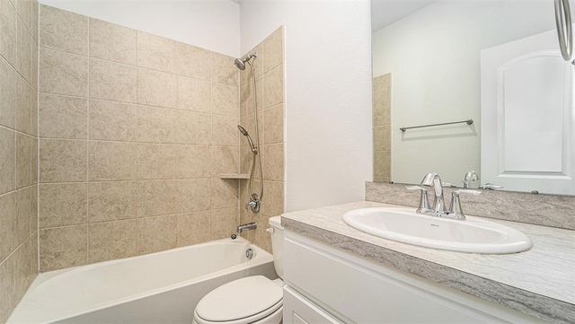 15020 Meadow Glen N, Conroe, TX 77306