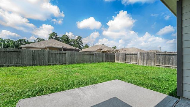 15020 Meadow Glen N, Conroe, TX 77306