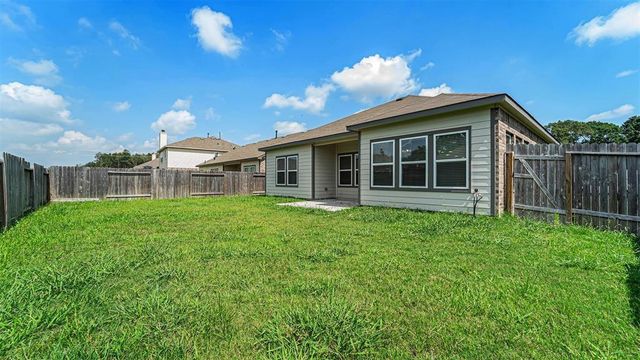 15020 Meadow Glen N, Conroe, TX 77306