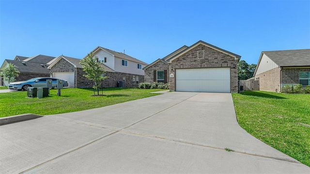 15020 Meadow Glen N, Conroe, TX 77306