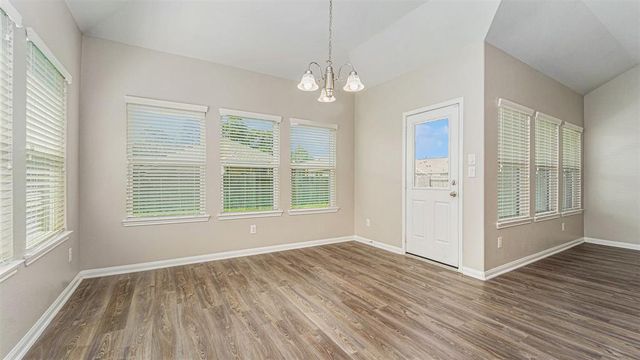 15020 Meadow Glen N, Conroe, TX 77306
