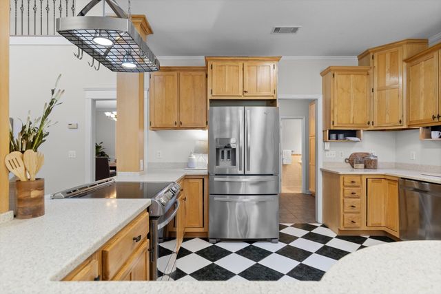 453 Harvest Lane, Rock Spring, GA 30739