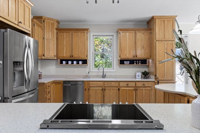 453 Harvest Lane, Rock Spring, GA 30739
