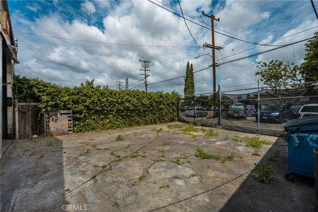 4901 Telegraph Road, Los Angeles, CA 90022