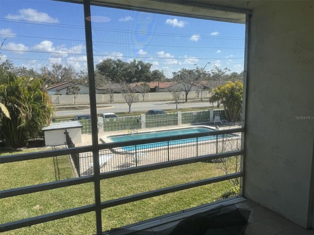 3602 BENEVA ROAD 405, Sarasota, FL 34232