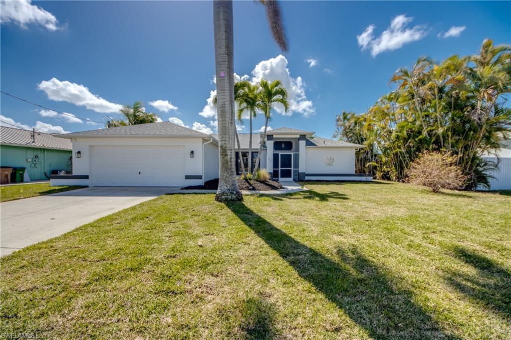 238 SW 43rd TER, Cape Coral, FL 33914